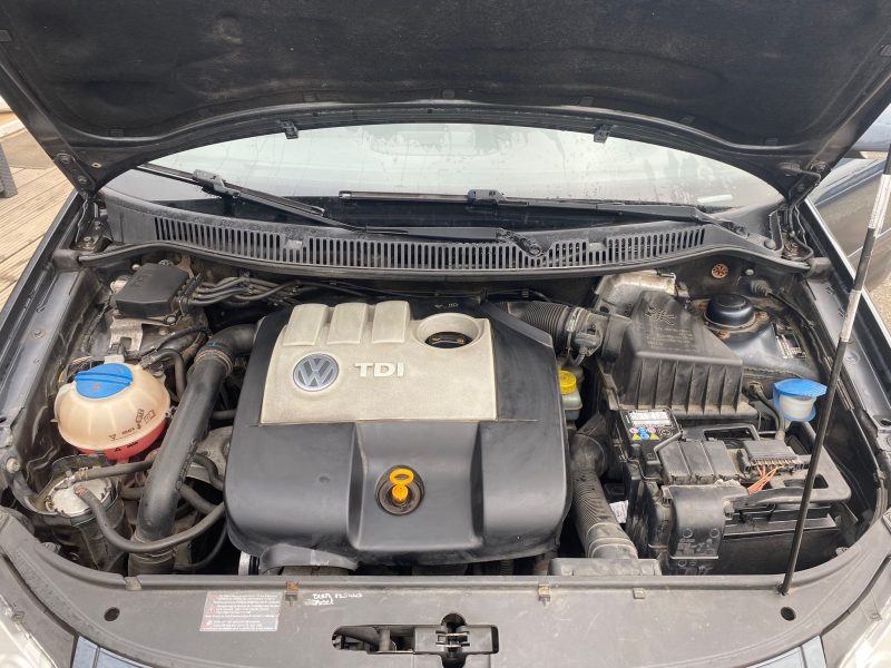 VOLKSWAGEN POLO 2008