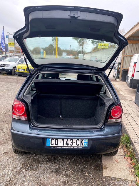 VOLKSWAGEN POLO 2008