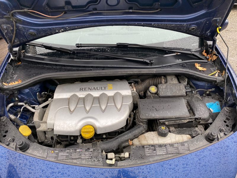 RENAULT CLIO III 2005