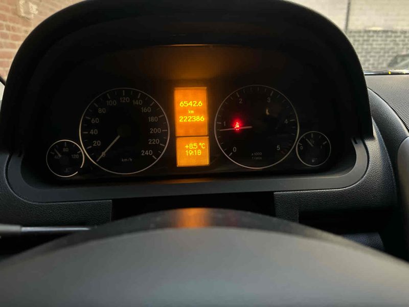 MERCEDES-BENZ CLASSE A180 CDI EDITION