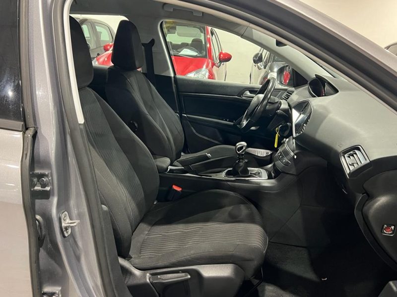 PEUGEOT 308 SW II 2014