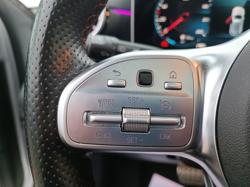 MERCEDES CLASSE A200 163 cv 7G-DCT AMG LINE