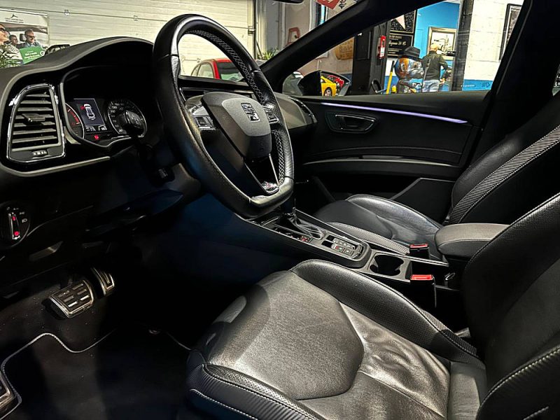 SEAT LEON ST 2.0 Cupra 4Drive 300cv , Toit ouvrant , Caméra , Siege chauffants éléctrique