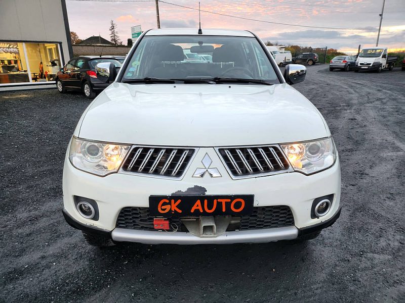 MITSUBISHI L200 double cabine 136cv 2011 92000 km 