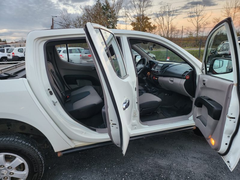 MITSUBISHI L200 double cabine 136cv 2011 92000 km 