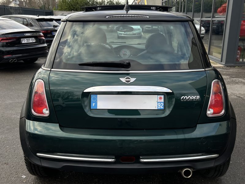 MINI MINI OOPER R50 1.6 115 Cv 33 100 Kms INTERIEUR CUIR / ORIGINE FRANCE - GARANTIE 1 AN 