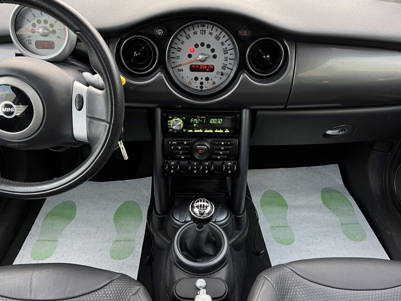 MINI MINI OOPER R50 1.6 115 Cv 33 100 Kms INTERIEUR CUIR / ORIGINE FRANCE - GARANTIE 1 AN 
