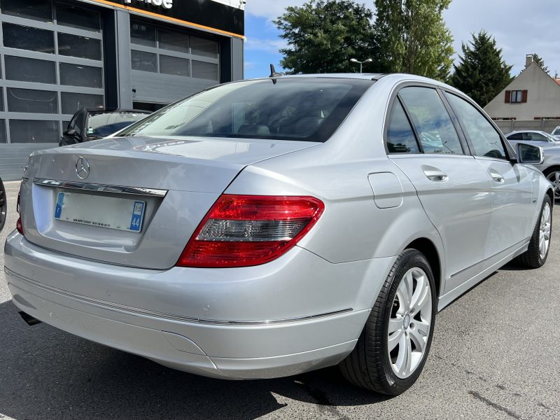 MERCEDES CLASSE C III 250 CGI 1.8 204 Cv BVA7 TOIT OUVRANT GPS ETHANOL 60 600 Kms - GARANTIE 1 AN