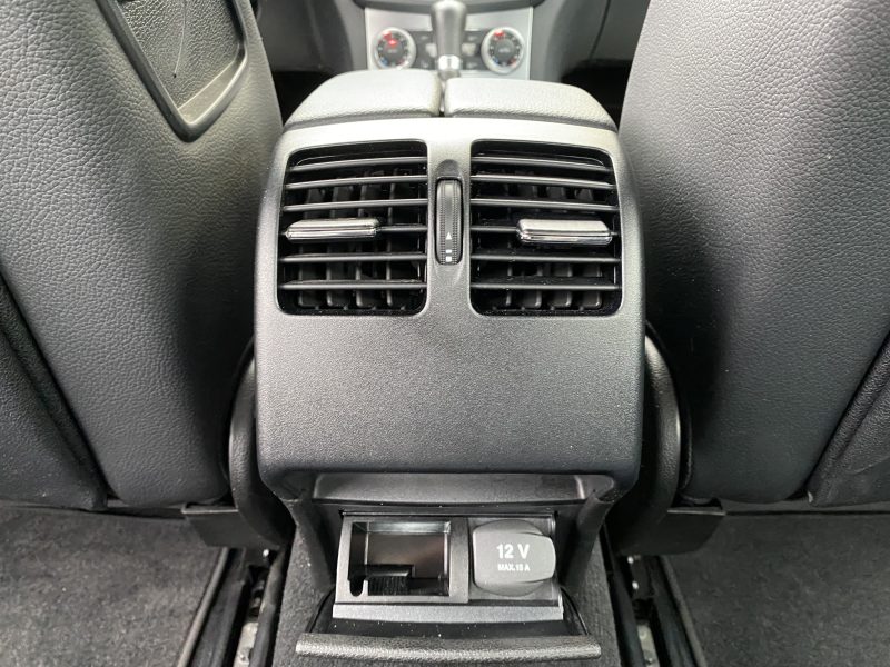 MERCEDES CLASSE C III 250 CGI 1.8 204 Cv BVA7 TOIT OUVRANT GPS ETHANOL 60 600 Kms - GARANTIE 1 AN