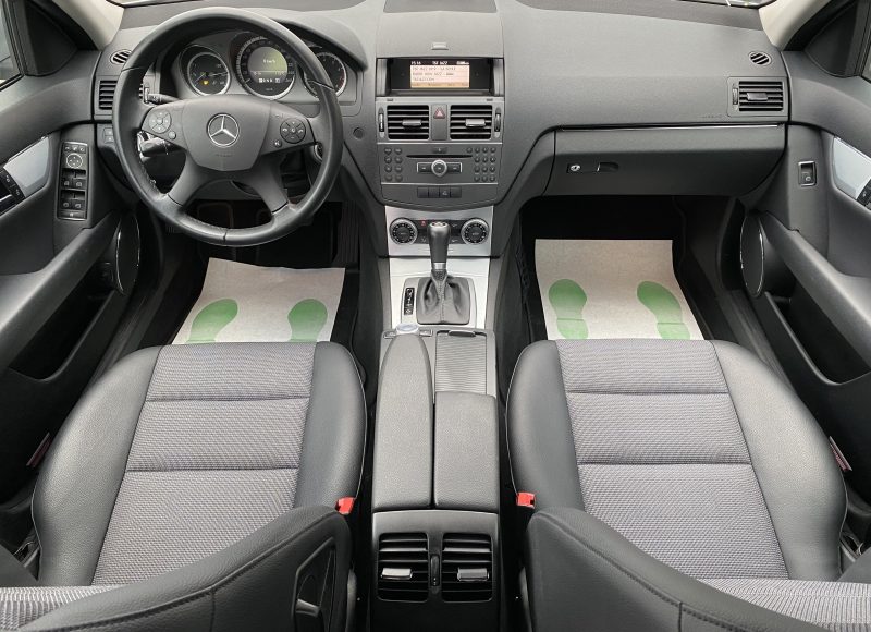 MERCEDES CLASSE C III 250 CGI 1.8 204 Cv BVA7 TOIT OUVRANT GPS ETHANOL 60 600 Kms - GARANTIE 1 AN
