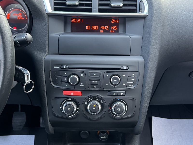 CITROEN C4 II 1.4 VTI 95 Cv 1ERE MAIN / ORIGINE FRANCE - GARANTIE 1 AN