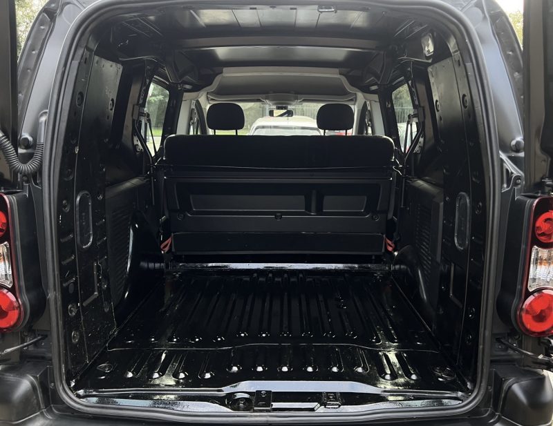 CITROEN BERLINGO II PHASE 3 CABINE APPROFONDIE XL 1.6 HDI 100 / 5 PLACES GPS CARPLAY - GARANTIE 1 AN