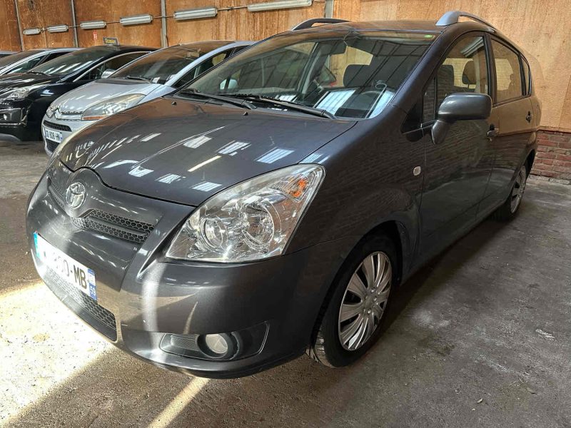 TOYOTA COROLLA VERSO 2.2L D-4D 136ch