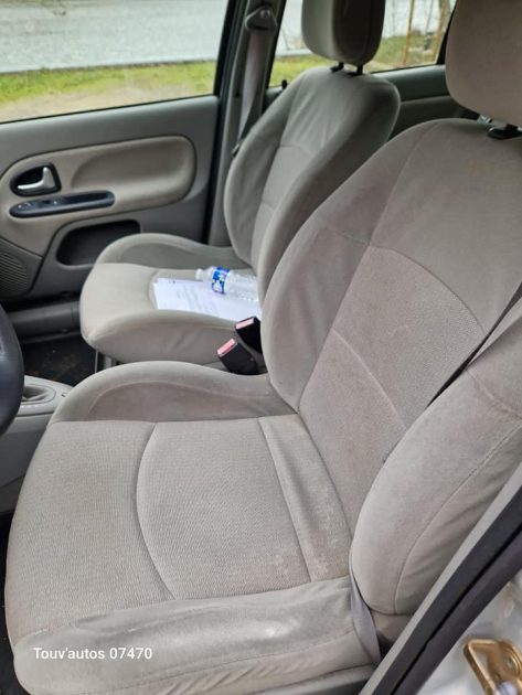 RENAULT CLIO II 1.4 98 CV