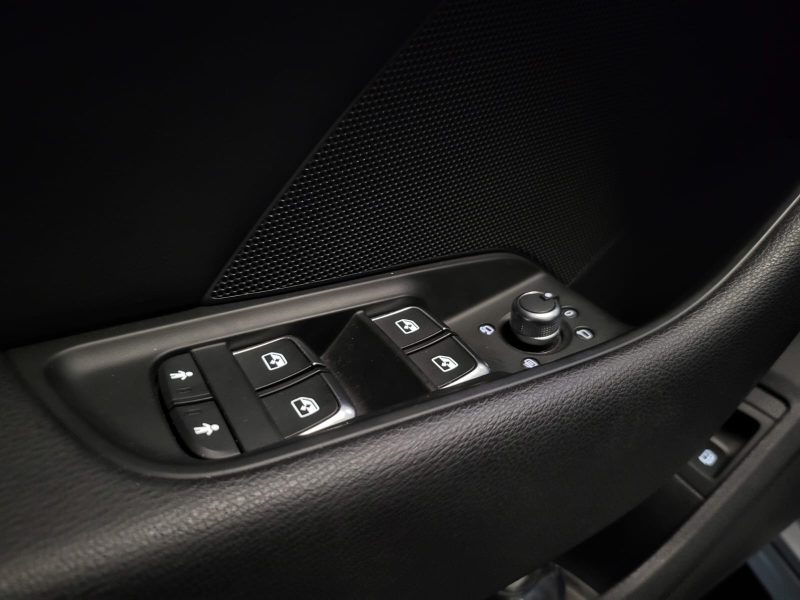 AUDI A3 Sportback 1.4 TFSI E-TRON S-TRONIC 204CH DESIGNE / VIRTUAL COCKPIT + SIEGES CHAUFFANTS