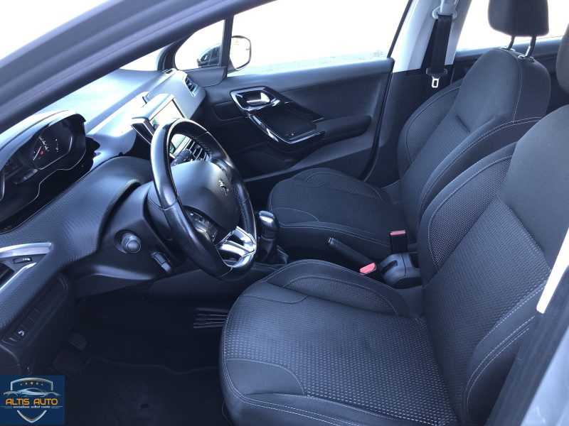 PEUGEOT 208 I 2018
