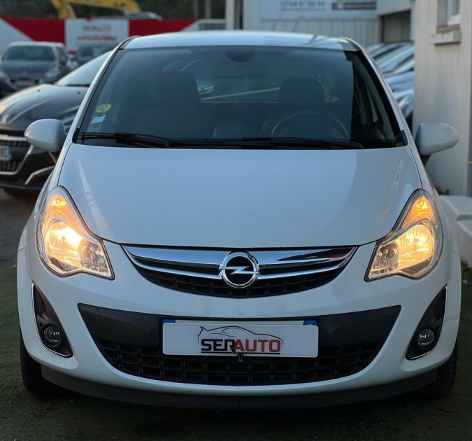 OPEL CORSA D 2011