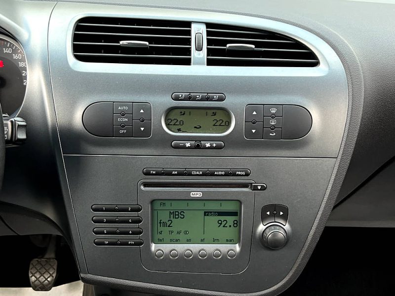 SEAT LEON II 1.9 TDI 105 Cv 68 300 Kms / 1ERE MAIN ORIGINE FRANCE - GARANTIE 1 AN