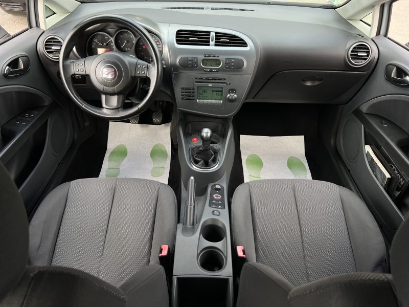 SEAT LEON II 1.9 TDI 105 Cv 68 300 Kms / 1ERE MAIN ORIGINE FRANCE - GARANTIE 1 AN
