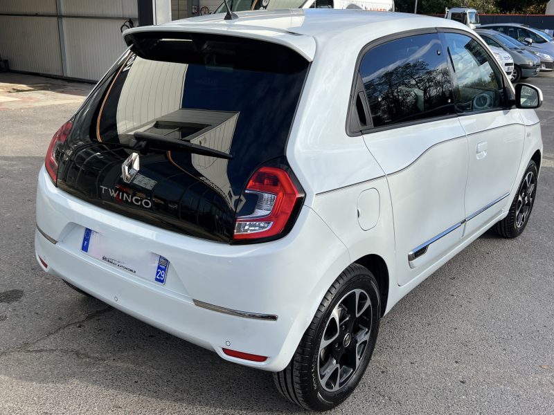 RENAULT TWINGO III PHASE 2 INTENS 0.9 TCE 95 1ERE MAIN BOITE AUTOMATIQUE APPLE CARPLAY Garantie 1 AN