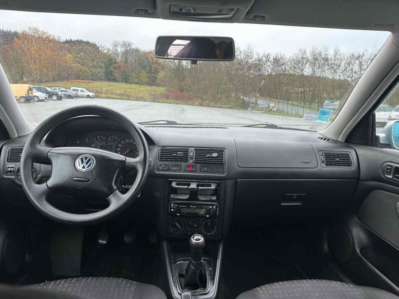VOLKSWAGEN GOLF IV 2000