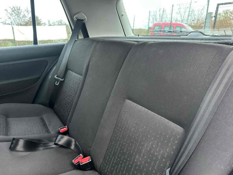 VOLKSWAGEN GOLF IV 2000