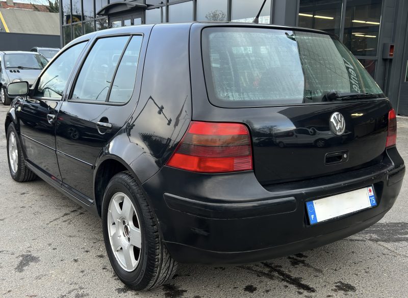 VOLKSWAGEN GOLF 4 IV 1.6 100 Cv 5 PORTES / CLIMATISATION BLUETOOTH - GARANTIE 6 MOIS