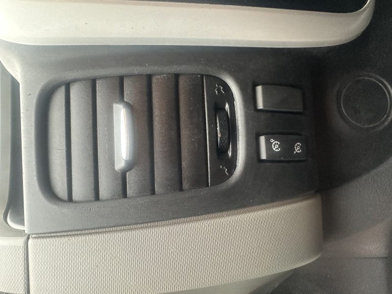 RENAULT TRAFIC III Camionnette 2017