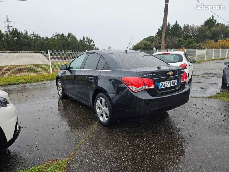 CHEVROLET CRUZE 2011