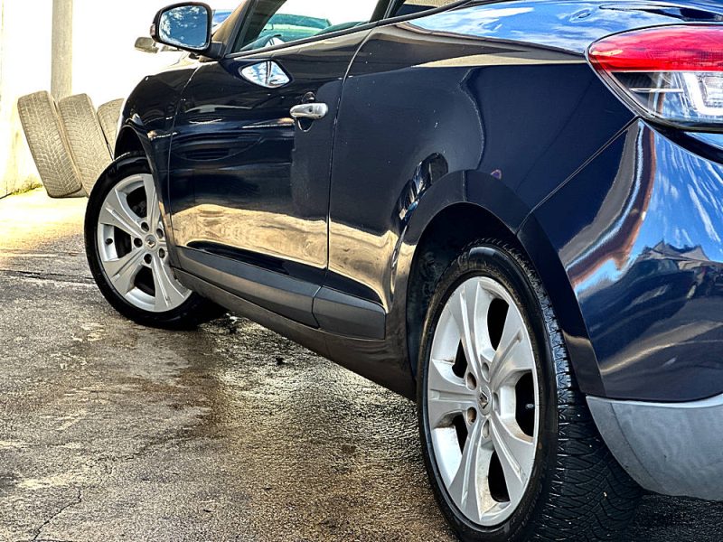 RENAULT MEGANE 1.6 DYNAMIQUE !