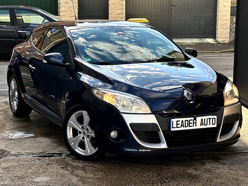 RENAULT MEGANE 1.6 DYNAMIQUE !