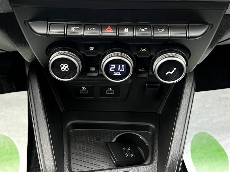 DACIA DUSTER II PHASE 2 JOURNEY + 1.0 LPG 100 Cv 2023 / 2 323 Kms 1ERE MAIN - GARANTIE CONSTRUCTEUR