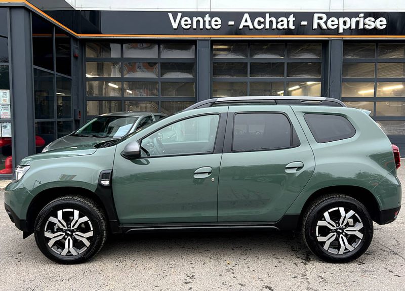 DACIA DUSTER II PHASE 2 JOURNEY + 1.0 LPG 100 Cv 2023 / 2 323 Kms 1ERE MAIN - GARANTIE CONSTRUCTEUR