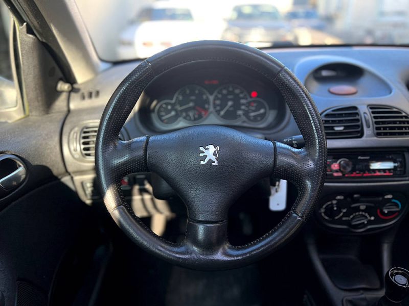 PEUGEOT 206 1.6 XS !