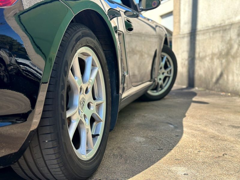 PORSCHE BOXSTER 2.7 PAYEZ EN 4X !