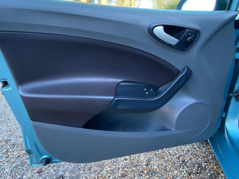 SEAT IBIZA IV ST 2010 1.2 TDI 75cv