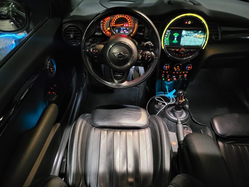 MINI COOPER S 2.0i 192cv 60 Years BVA 1ère Main // TOIT OUVRANT/SIEGES CHAUFFANT/ACCES MAINS LIBRE