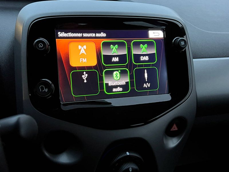 TOYOTA AYGO II PHASE 2 1.0 VVT-i 72 ECRAN TACTILE APPLE CARPLAY CAMERA 1ERE MAIN - GARANTIE 1 AN