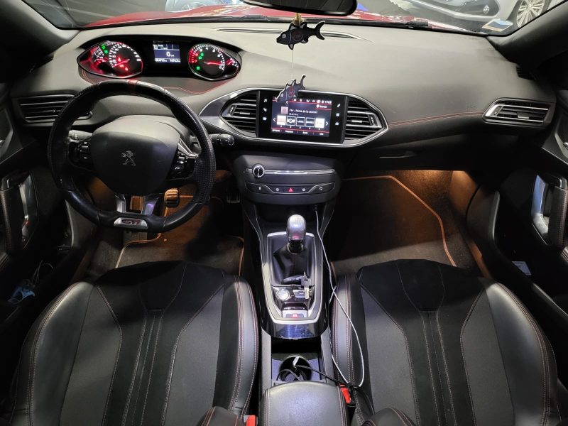 PEUGEOT 308 II 1.6 GTi PureTech 263cv APPLE CARPLAY / TOIT PANORAMIQUE