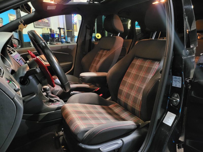 VOLKSWAGEN POLO V GTI 1.8 TSI 192cv DSG7 / APPLE CARPLAY/PHARES LEDS/PALETTES AU VOLANT