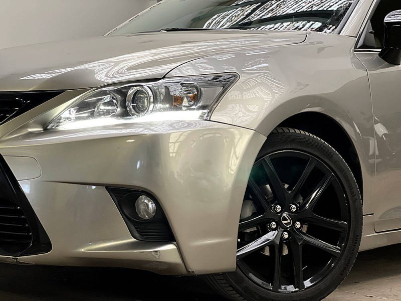 LEXUS CT 200h 136cv LUXURY LINE