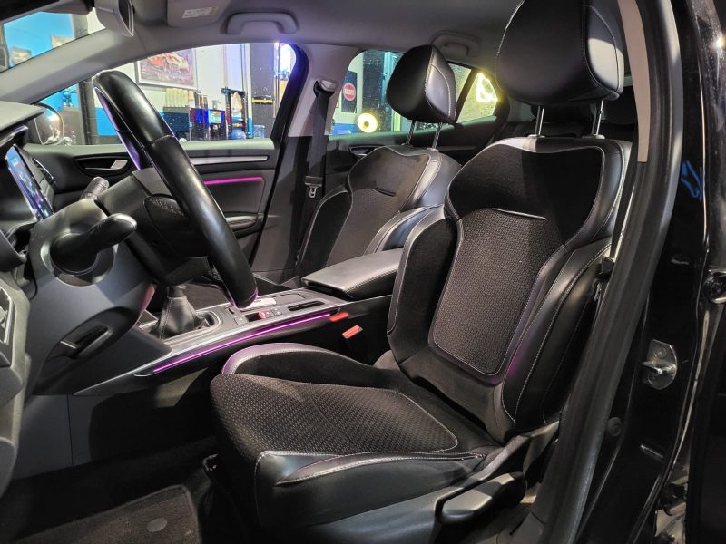 RENAULT MEGANE IV 1.5 dCi 110cv Intens BVM6 // RADAR-AV-AR/CAMERA DE RECUL/BLUETOOTH