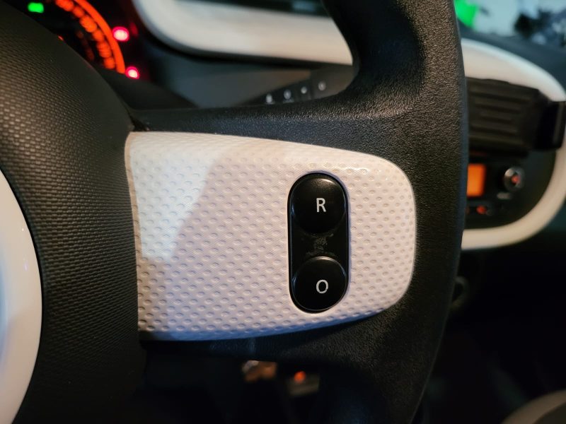 RENAULT TWINGO III 1.0 SCe 75cv Zen 1ère Main / LIMITEUR DE VITESSE/BLUETOOTH/PRISE AUX-USB