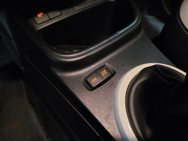 RENAULT TWINGO III 1.0 SCe 75cv Zen 1ère Main / LIMITEUR DE VITESSE/BLUETOOTH/PRISE AUX-USB