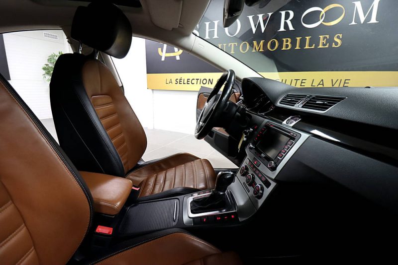 VOLKSWAGEN PASSAT CC 2013