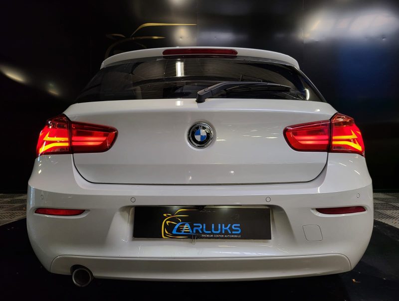 BMW SERIE 116 d 116cv URBAN BOITE AUTO TOIT OUVRANT / VOLANT M SPORT