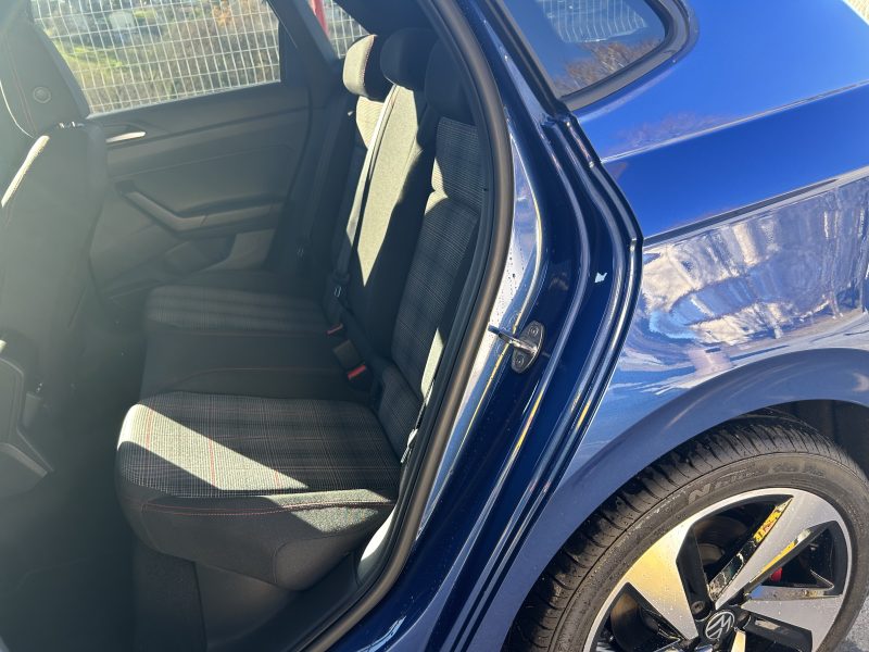 VOLKSWAGEN POLO 2023