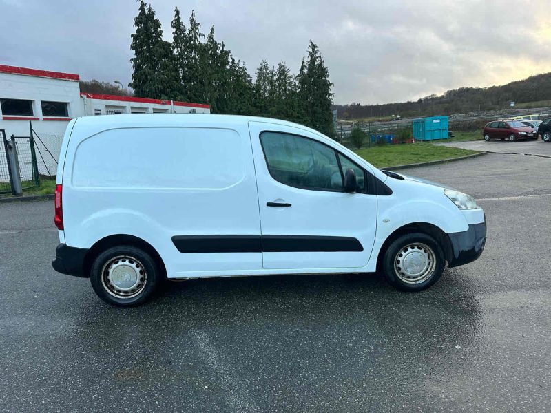 PEUGEOT PARTNER Camionnette/Monospace 2010