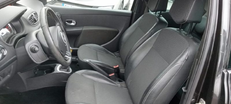 RENAULT CLIO III 2009