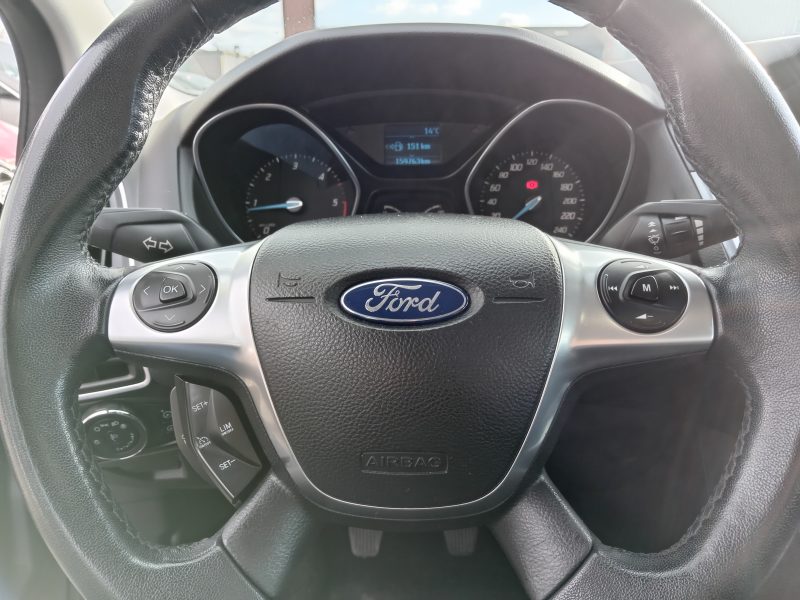 FORD FOCUS III  2011